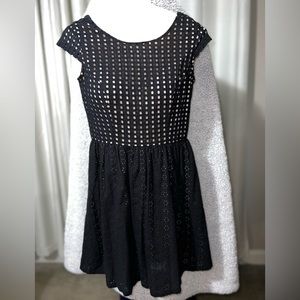 Sz XS black dress with nude lining